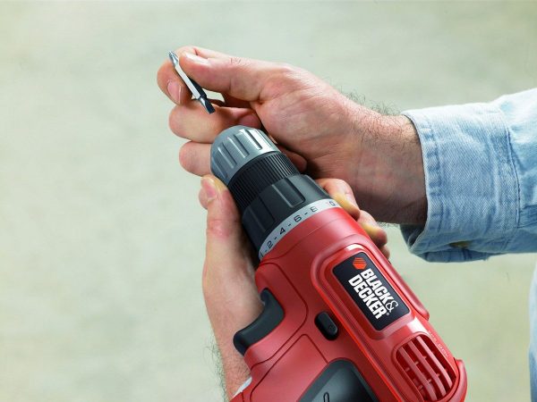 Akumulatorska bušilica odvijač EPC12CA Black&Decker - Image 5