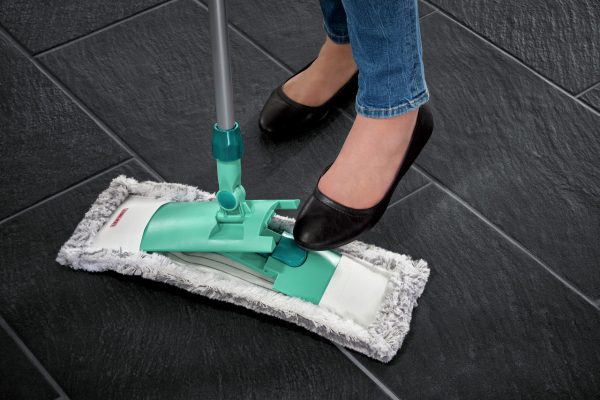 Čistač poda XL sa teleskopom 42 cm - Leifheit 55210 - Image 4